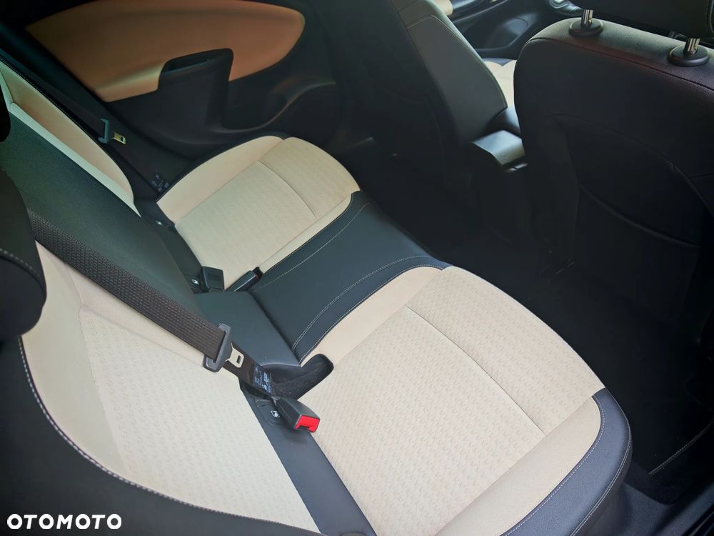 Opel Astra 1.6 D (CDTI) Innovation - 23