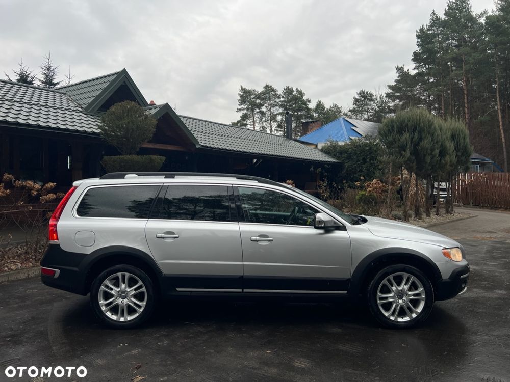 Volvo XC 70 - 10