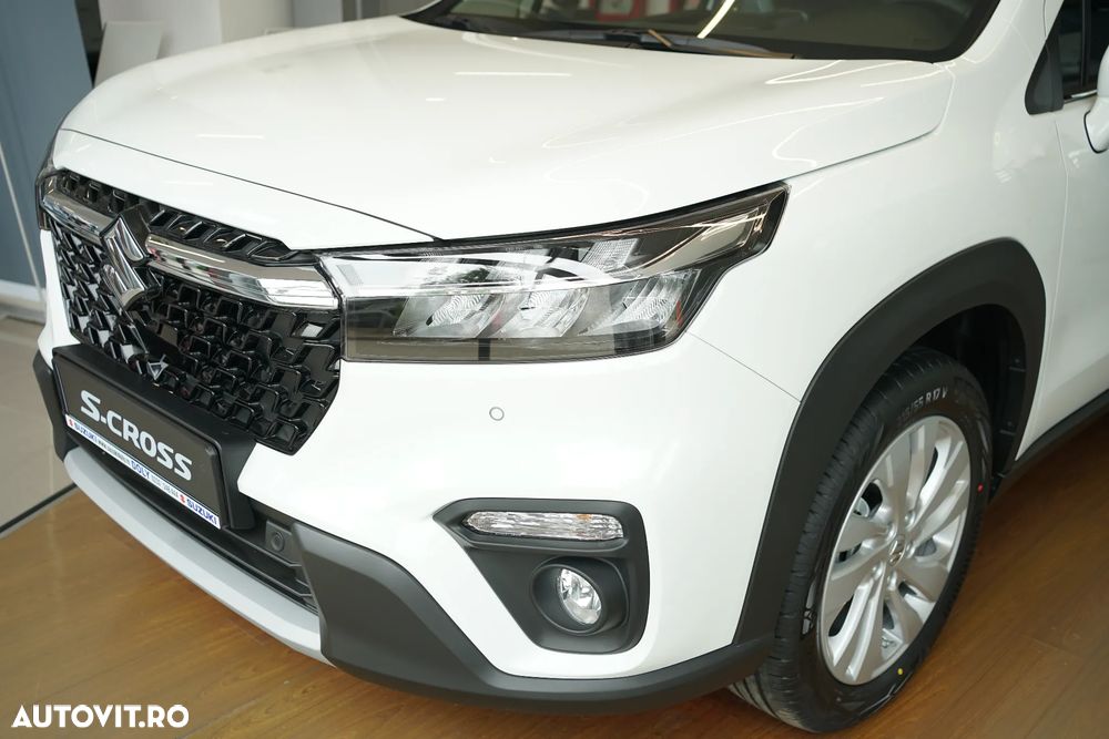 Suzuki S-Cross 1.4 Boosterjet 6MT MHEV Passion - 10