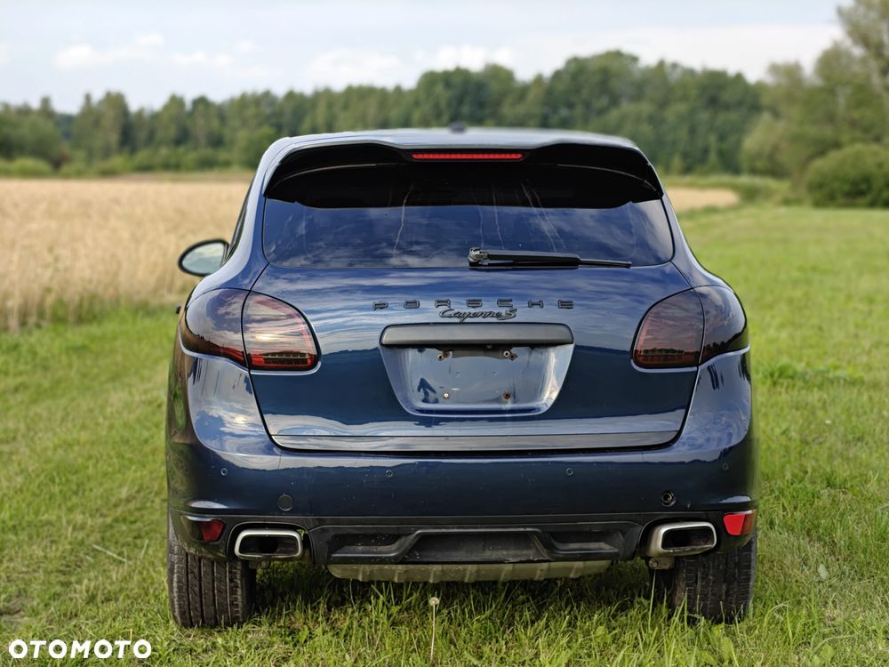 Porsche Cayenne S - 18