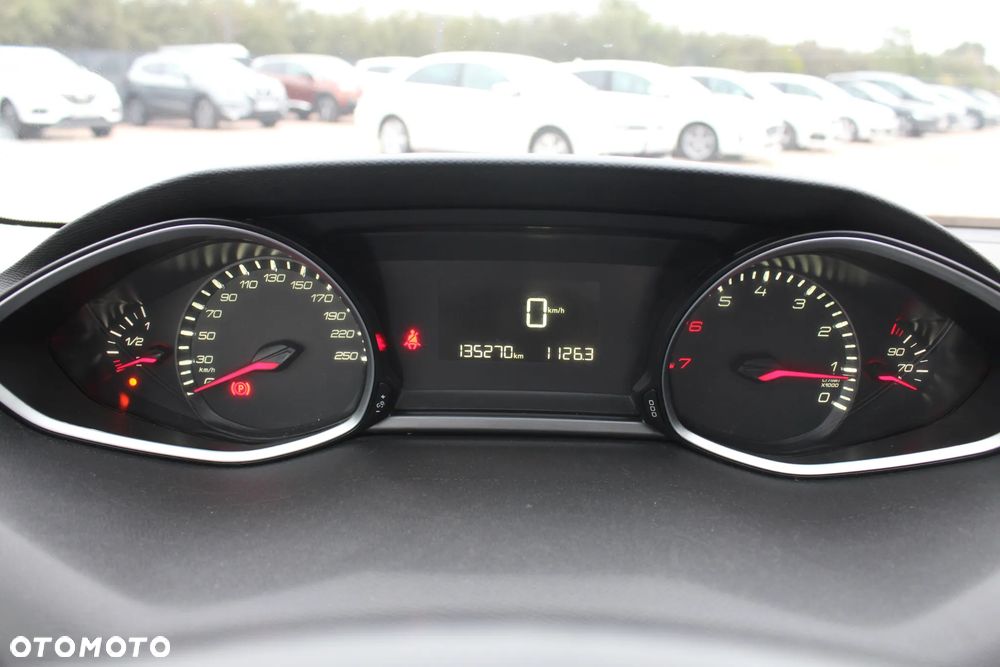 Peugeot 308 PureTech 110 Stop & Start Style - 22