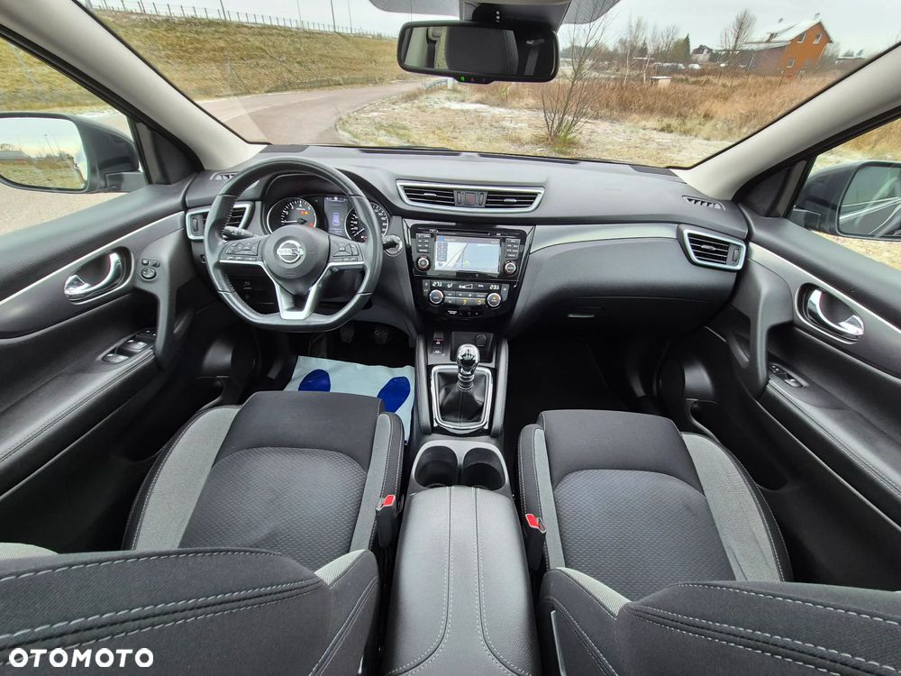 Nissan Qashqai 1.3 DIG-T N-CONNECTA - 7