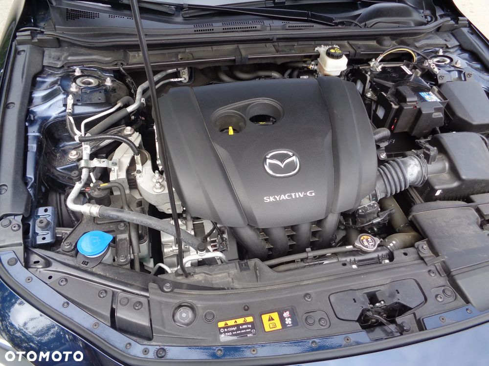 Mazda 3 2.0 mHEV Hikari - 2