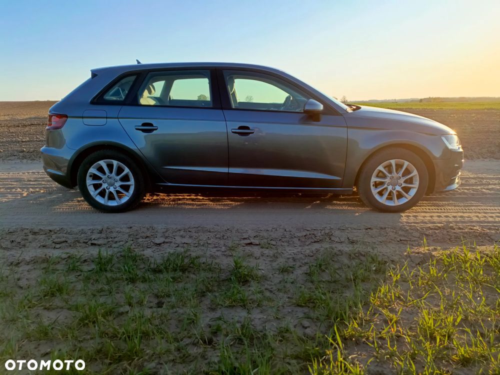 Audi A3 Sportback 2.0 TDI Ambition - 9