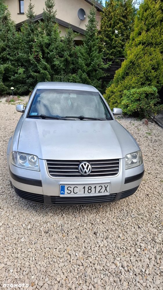 Volkswagen Passat 1.6 Comfortline - 9