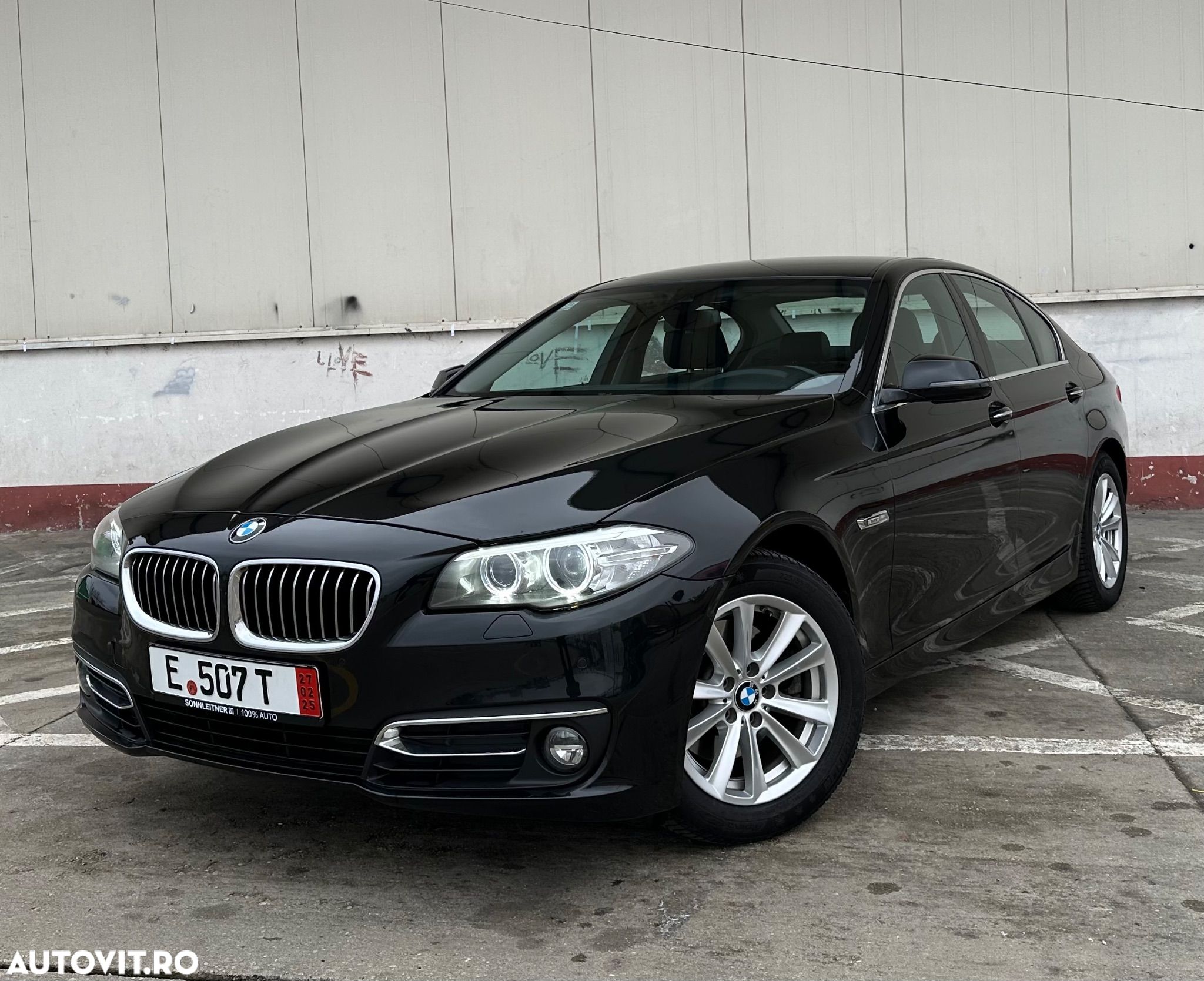 BMW Seria 5 520d xDrive Aut. Luxury Line - 1