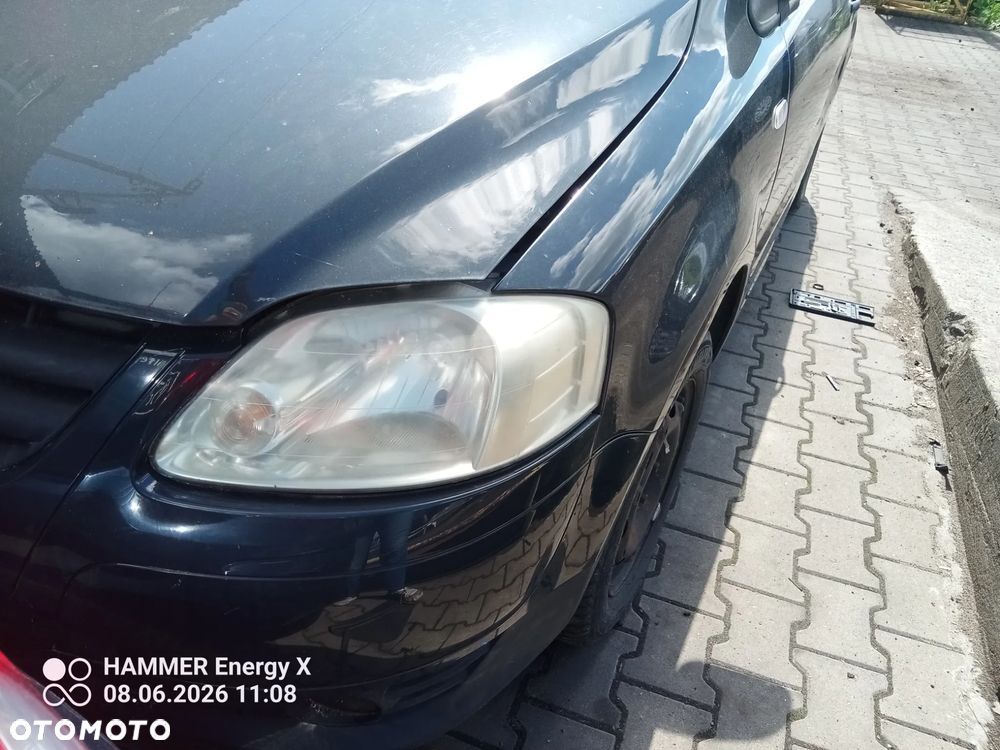 Volkswagen Fox 1,4 tdi BNM - części z samochodu - 4