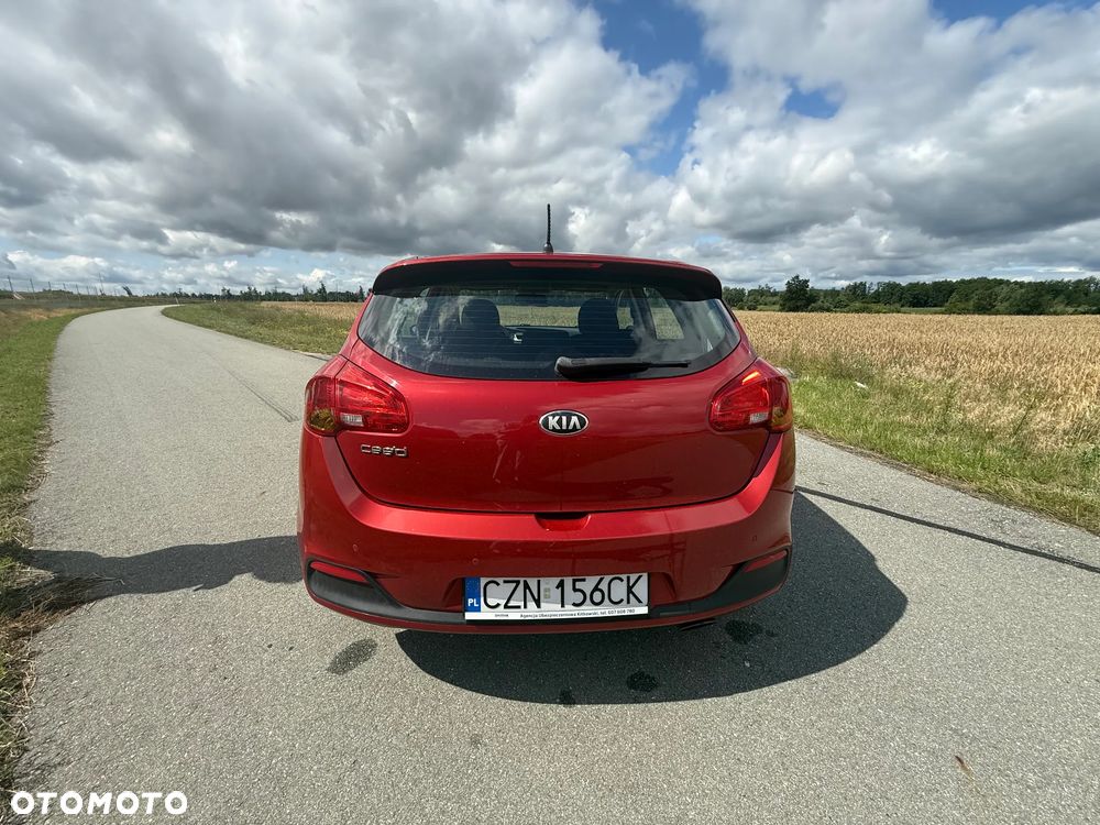 Kia Ceed 1.6 GDI L - 10