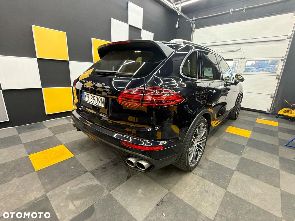 Porsche Cayenne S Diesel - 2