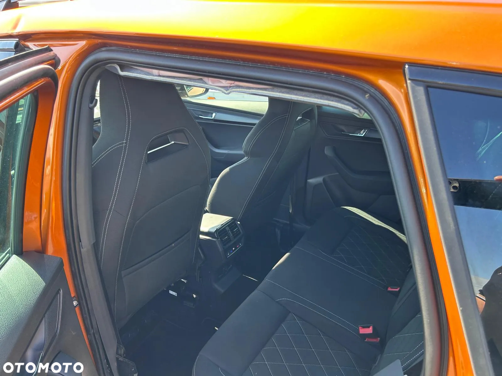 Skoda Karoq 1.5 TSI ACT Sportline DSG - 34