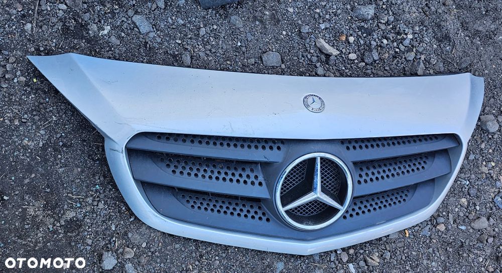 Grill atrapa Mercedes Citan 1202901X kolor 9744