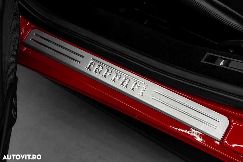 Ferrari 488 GTB - 25