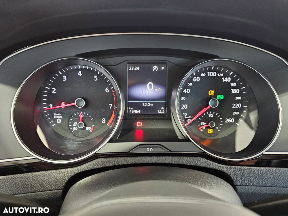 Volkswagen Passat 1.5 TSI ACT DSG Comfortline - 13
