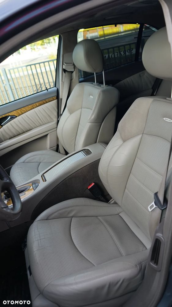 Mercedes-Benz Klasa E ver-63-amg-amg-speedshift-7g--mct - 33