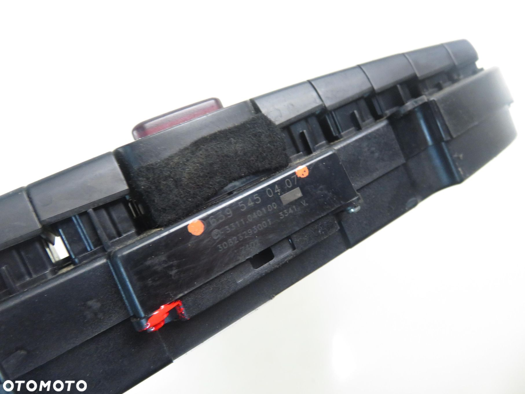 WŁĄCZNIK AWARYJNYCH MERCEDES-BENZ VITO (W639) 6395450407 - 9
