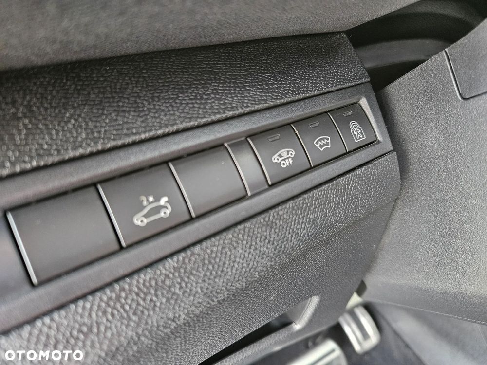 Peugeot 5008 - 14