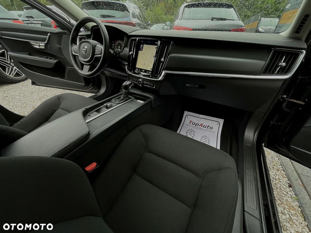 Volvo V90 D4 SCR Momentum - 16