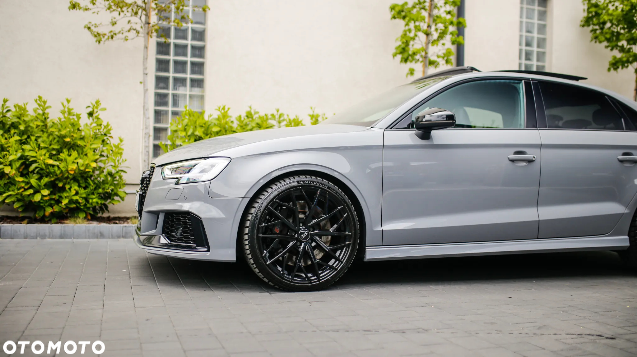 Audi RS3 Limousine - 8
