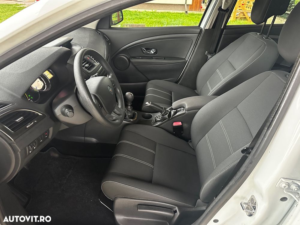 Renault Megane ENERGY TCe 115 Start & Stop Authentique - 14