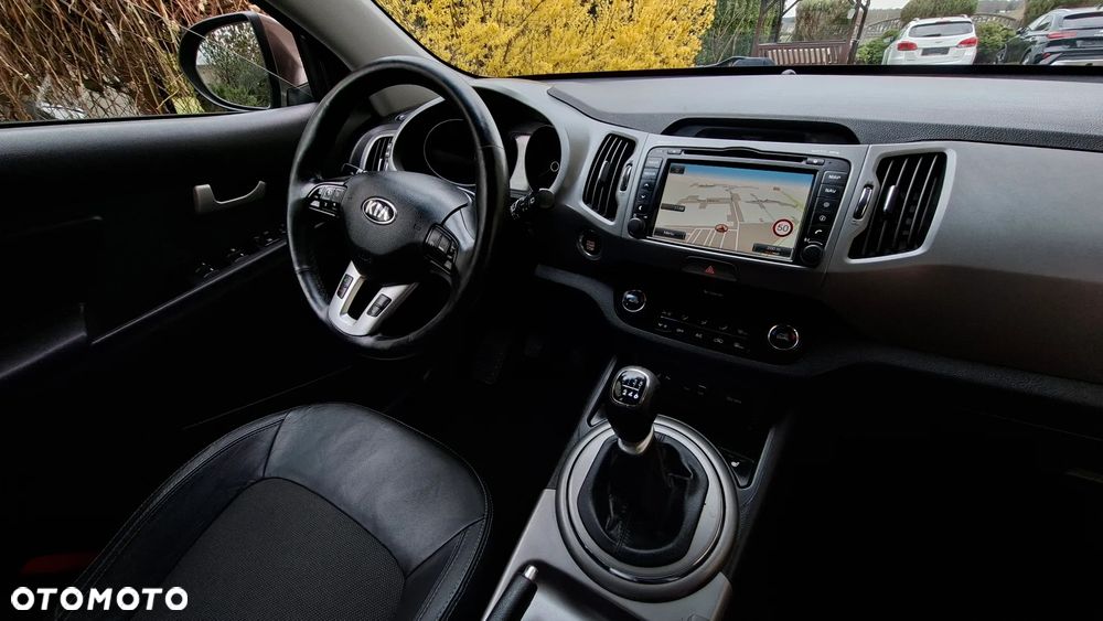 Kia Sportage 1.6 GDI 2WD Dream-Team Edition - 25