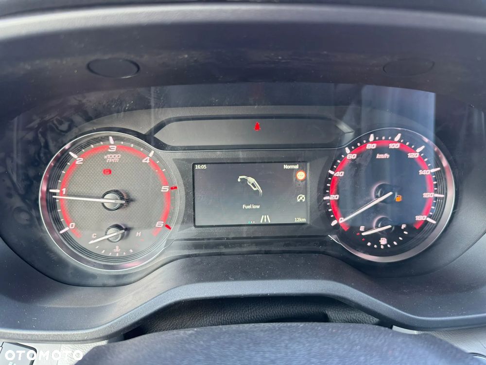 Maxus Deliver 9 - 26