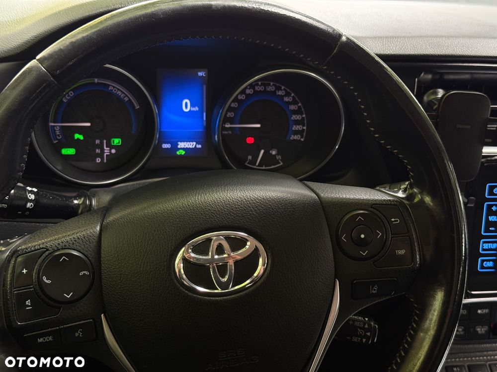 Toyota Auris Hybrid 135 Prestige - 16
