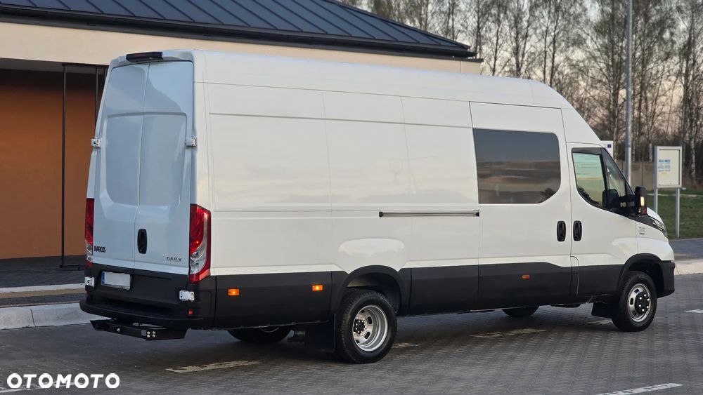 Iveco ❗️❗️DAILY 3.0 180KM MAXI 50C18 L4H3 JAK NOWY ❗️❗️NOWY MODEL / ZABUDOWA VIP 9 OSÓB HAUSER / 3500KG HAK / PIERWSZY WŁASCICIEL / BLASZAK / NAVI / KAMERA COFANIA / ZAWIESZENIE PNEUMATYCZNE AIR-PRO  / KLIMATYZACJA POSTOJOWA / SKRZYNIA MANUALNA / BLIŹNIAKI / TEMPOMAT / WERSJA WZMOCNIONA / FULL OPCJA / SERWIS ASO / SALON POLSKA / 35C15 50C15 35C18❗❗ JAK Z SALONU - NOWY -❗❗ - 21