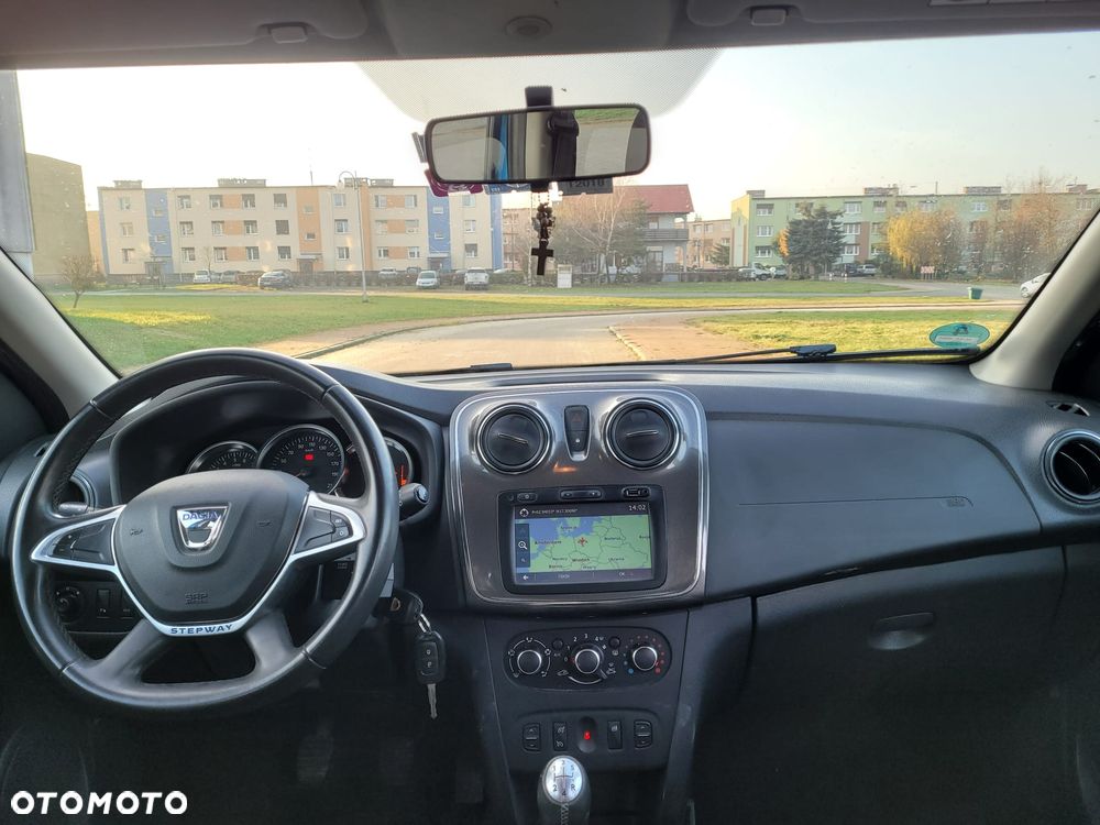 Dacia Sandero Stepway TCe 90 (S&S) Prestige - 9