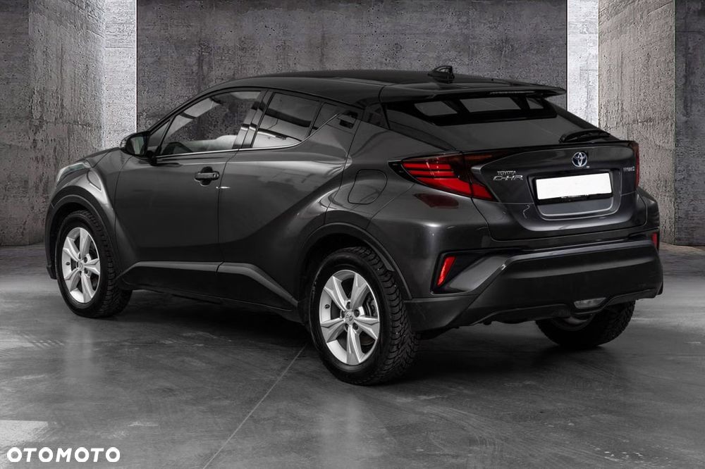 Toyota C-HR Lounge - 3