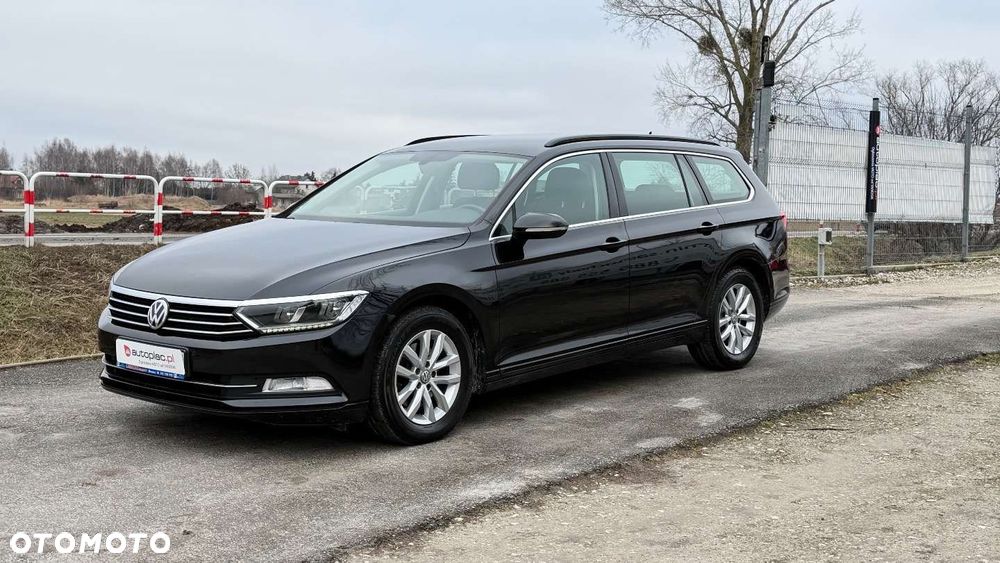 Volkswagen Passat - 6
