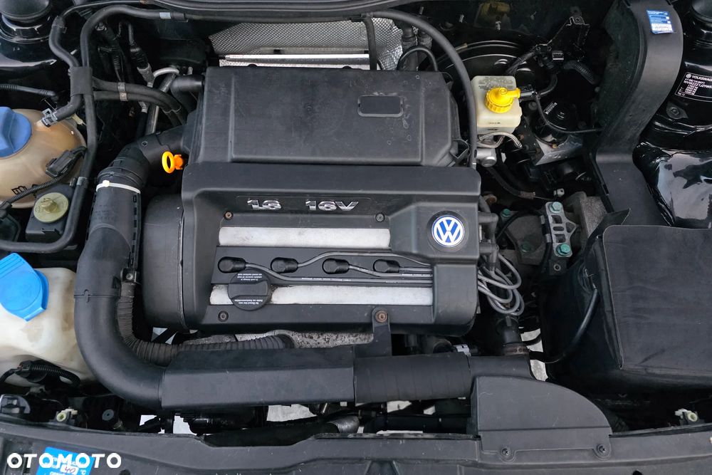 Volkswagen Golf 1.6 Ocean - 15