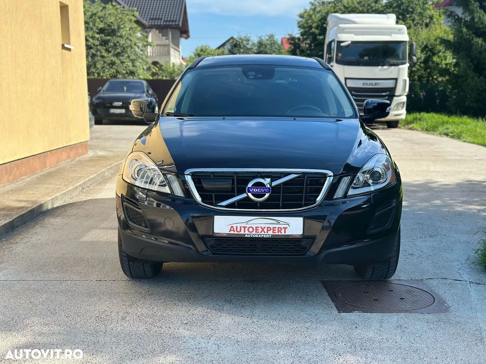 Volvo XC 60 D4 AWD Geartronic Edition Pro - 3