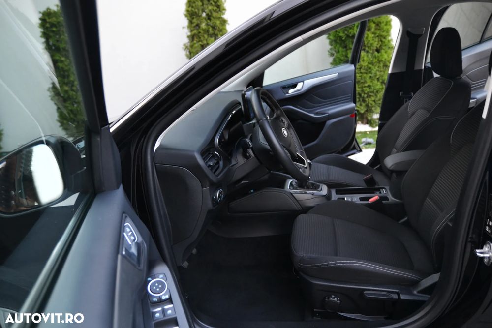 Ford Focus 1.0 EcoBoost MHEV Titanium X - 10