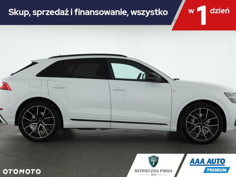 Audi Q8 - 7