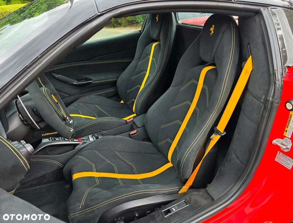 Ferrari 488 - 19