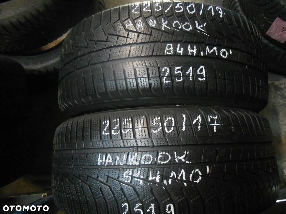 OPONY 225/50R17 HANKOOK WINTER I'CEPT EVO2 MO  DOT 2519 6.8MM - 1