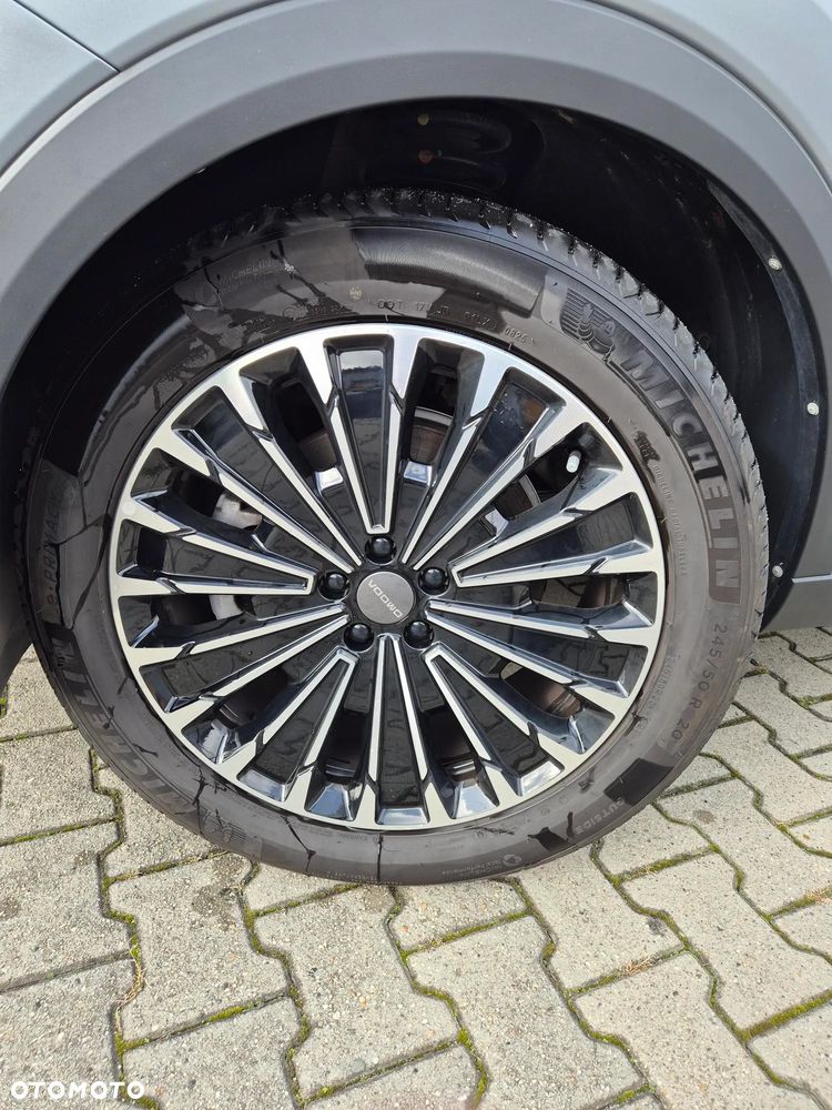 Omoda 9 1.5 Super Hybrid Exclusive AWD - 9