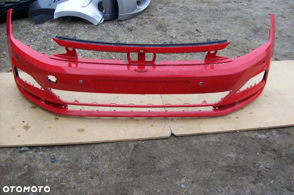 ZDERZAK PRZEDNI VW POLO VI 4XPDC SPRYSKI 2G0