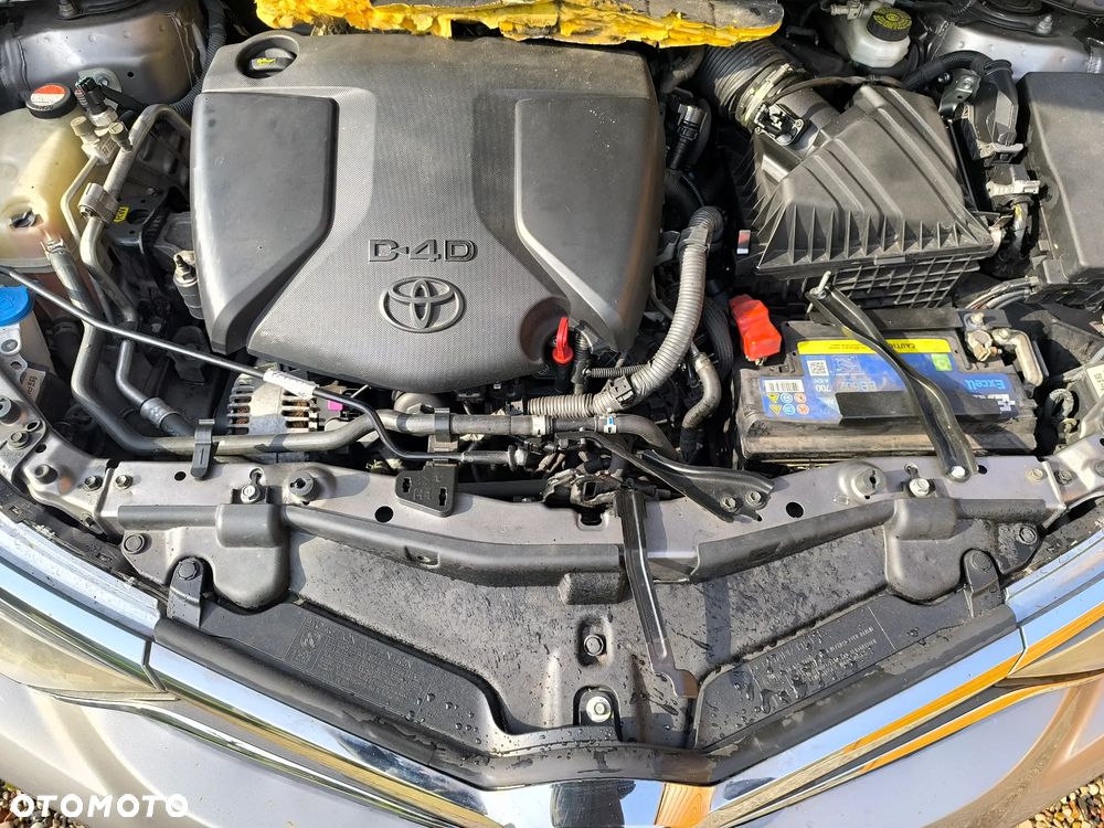 Toyota Auris 1.6 D-4D Design Edition - 25