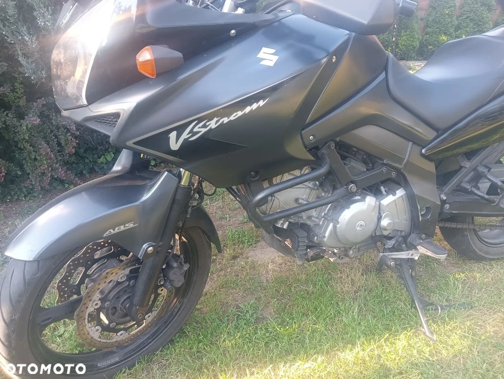 Suzuki V-STROM - 6