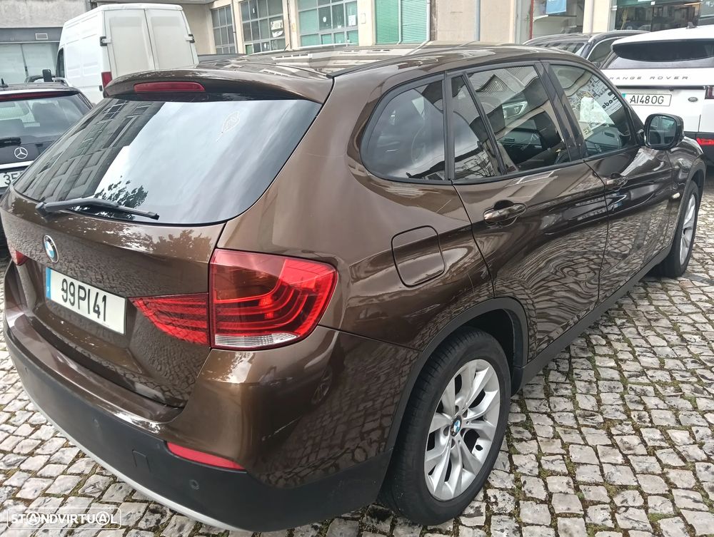BMW X1 sDrive18d Sport Line - 16