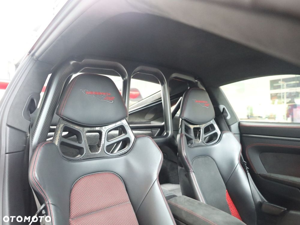 Porsche 911 - 22