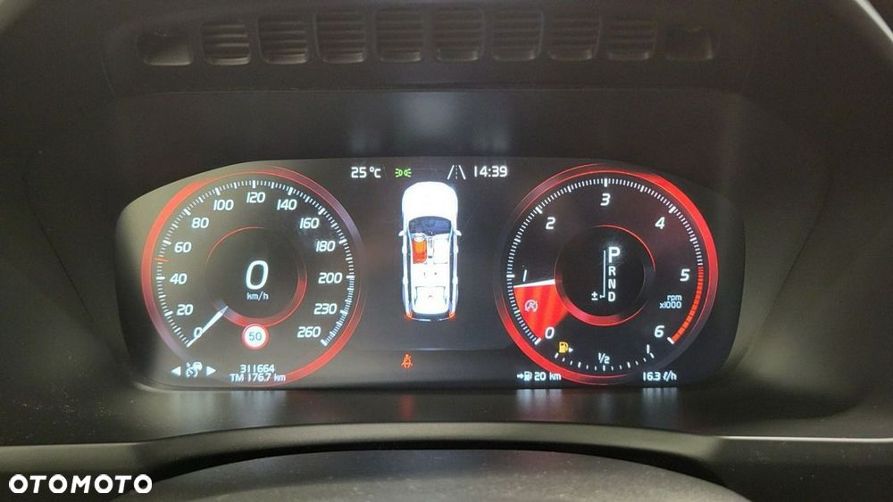 Volvo XC 90 - 17