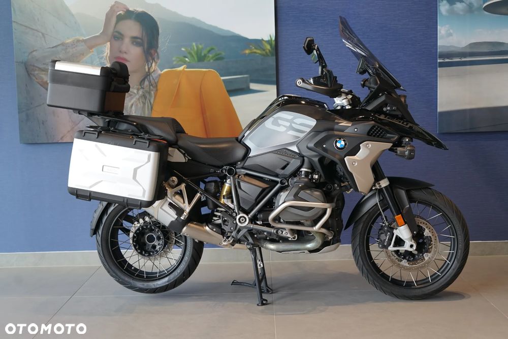 BMW R - 1