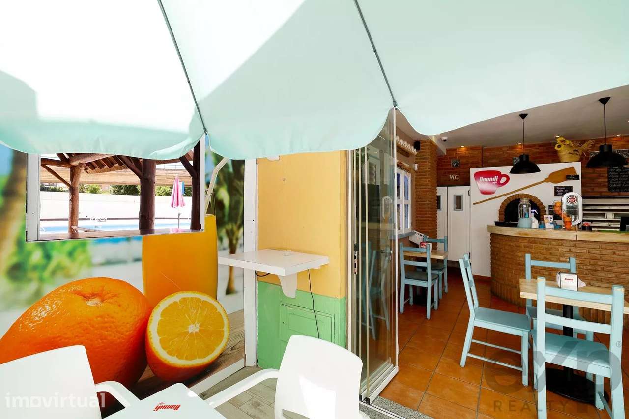 Pasteleria E Pizzeria, Terraço, Parking Praia 300 M - Grande imagem: 4/26