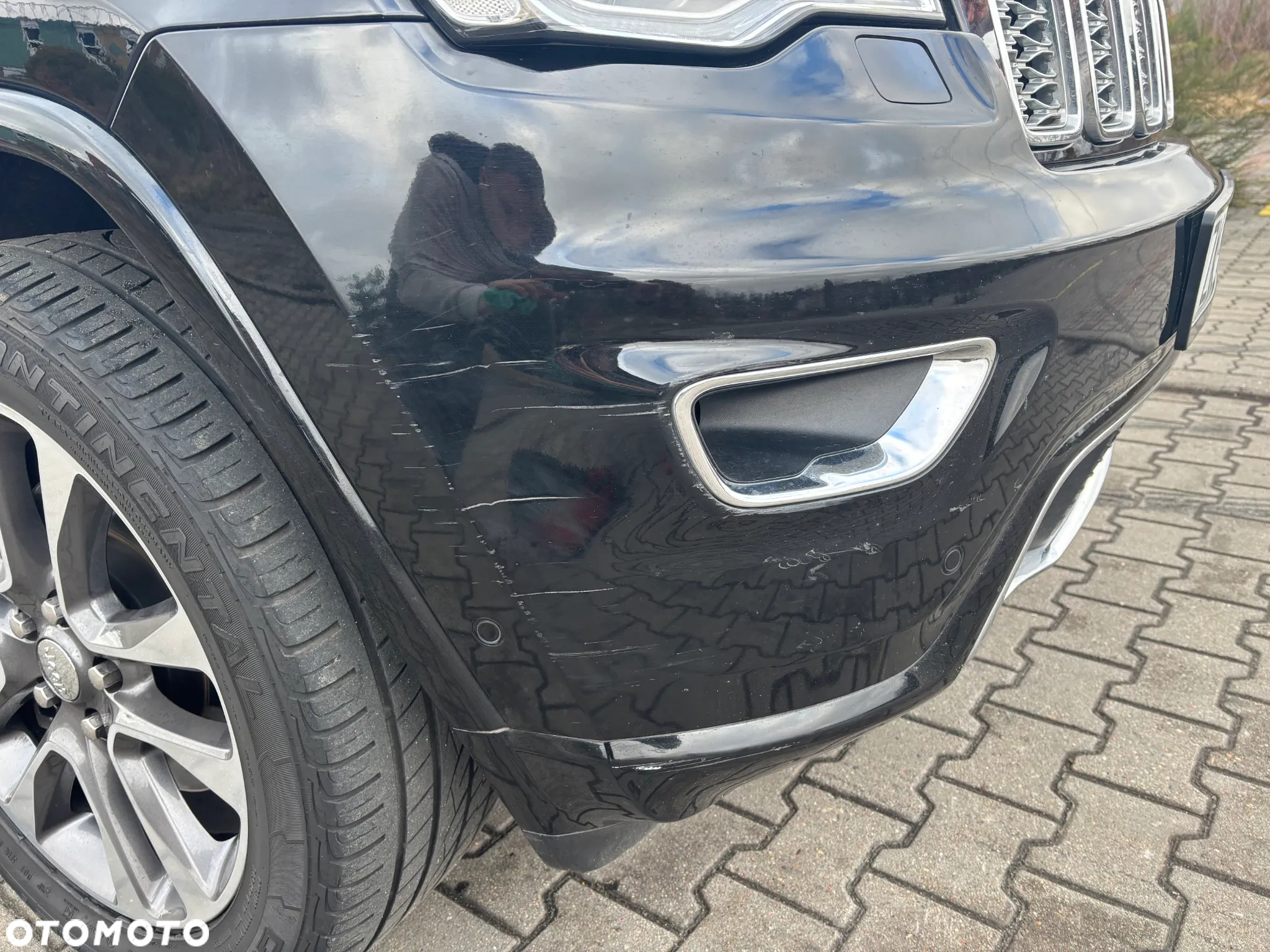 Jeep Grand Cherokee - 14