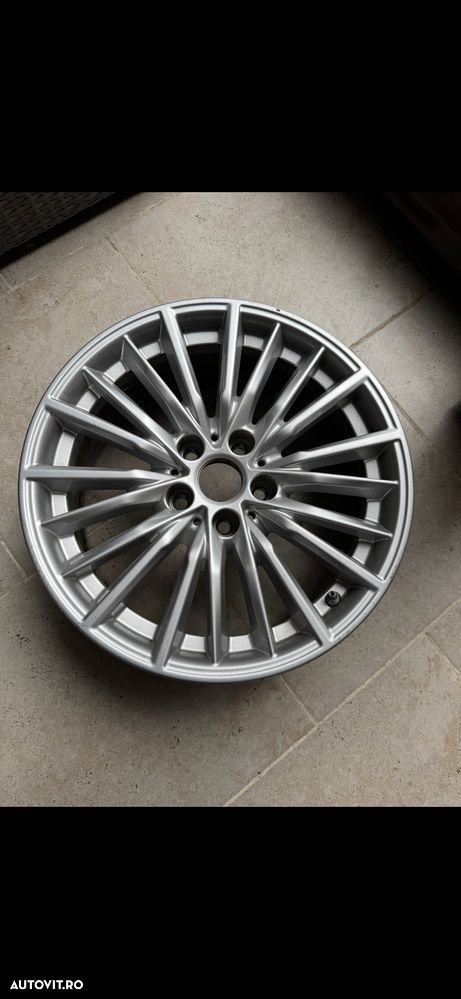 BMW Seria 5 520d xDrive AT - 11