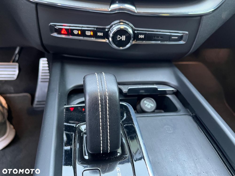 Volvo XC 60 2022