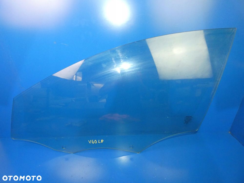 VOLVO V60 S60 10-17 SZYBA BOCZNA DRZWI LEWY PRZÓD - 1