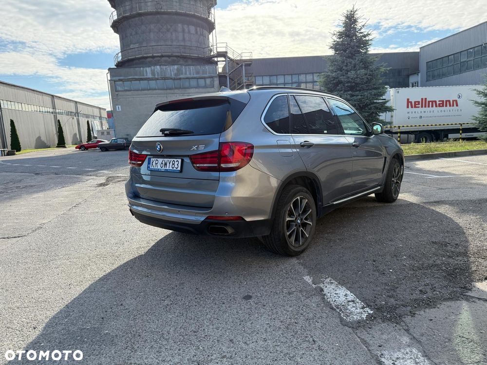 BMW X5 xDrive50i - 4